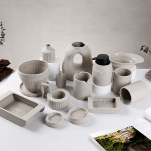 Manufacturer Modern Recycled Ceramic up to 30% Vase Candle Holder Diffufer Bottle Decoration Flower Pot Planter Collection