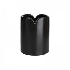 ODM High Quality 5 Pieces Ceramic V-shaped collar design Black Bathroom Soap Holder Set Supplier