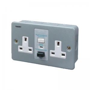 RCD Protected Safety Wall Switch Socket UK 13A 30ma 13A MAX Standard Grounding
