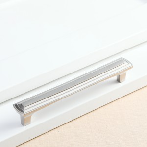 Custom Drawer Handles And Knobs Corosion Resistance Excellent Hand Touch Feeling