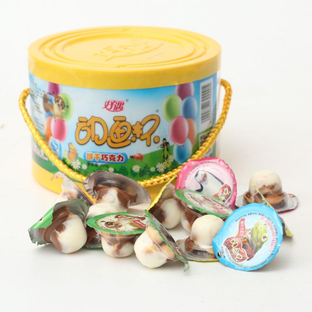 Yummeet wholesale Chocolate Factory sweets chocolate cup with biscuit