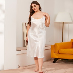 1630 Plus Women Plus-Size Sleepwear Satin Nightgown