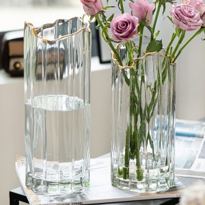 China Manufacturer Modern Style Unique Design High Transparent Pink Crystal Glass Vase for