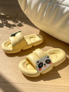 Feet feeling cool slippers for female lovely cartoon rabbit in summer, indoor lovers thick soled sandals