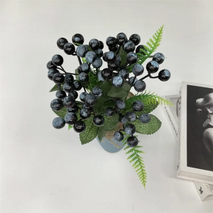 wholesale hot sale beuatiful small artificial  blueberry fruit real touch for home or balcony decoration