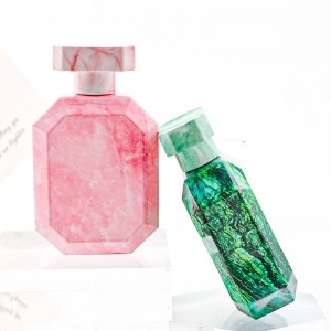 New Design Luxury 100ml Glass Dispensing Crystal Perfume Bottle
