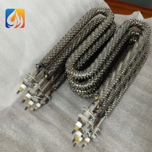 W shape air finned heating element with fins