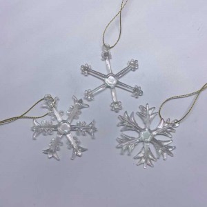 Glass Snowflower Ornament