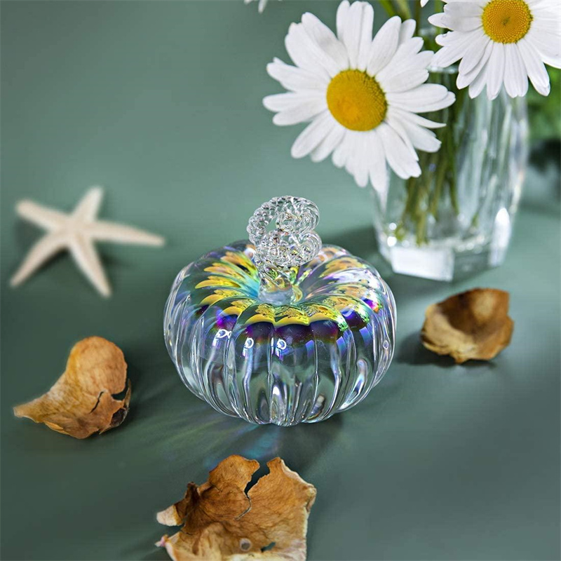 glass pumpkin figurines for halloween tabletop display Featured Image