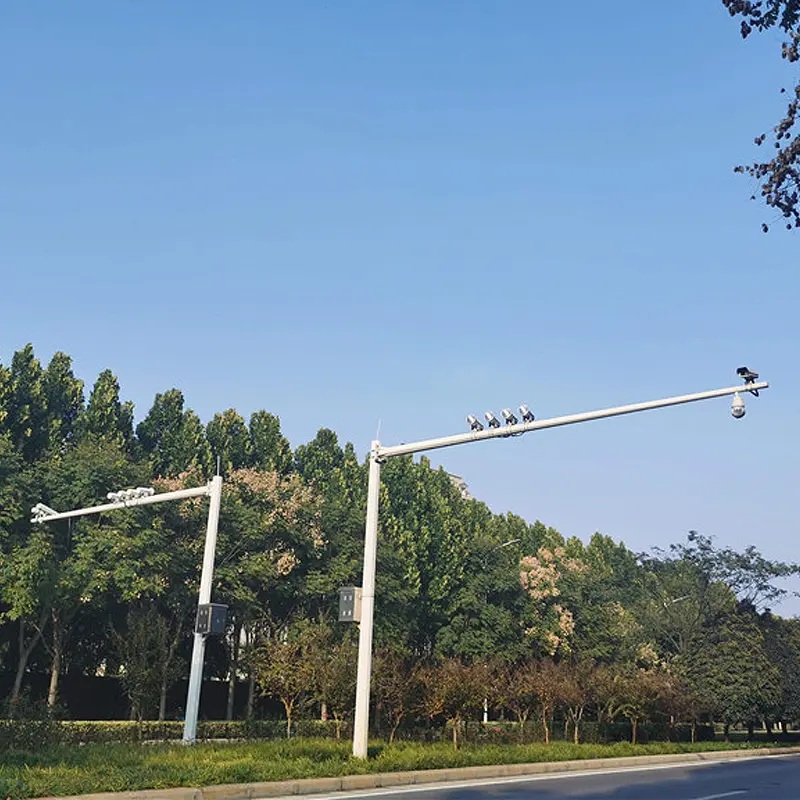 Purpose of galvanized traffic light pole