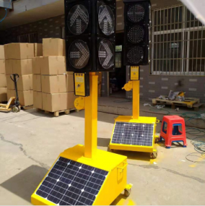 Solar LED Traffic Warning Light