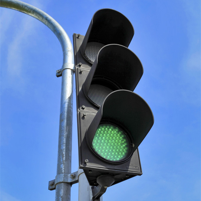 What to pay attention to when setting traffic lights？