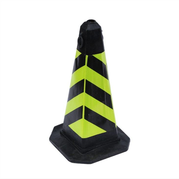 Custom OEM Rubber Speed Bumps For Sale Price - Traffic Cones And Barrels  – Qixiang