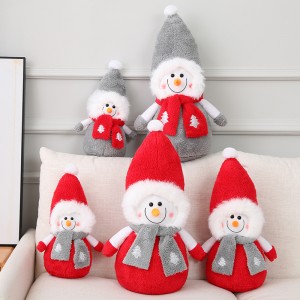 Tshiab Lag luam wholesale ntxim hlub Custom Christmas Snowman Doll Stuffed Tsiaj Rau Cov Menyuam yaus Thiab Khoom Plig Khoom Plig