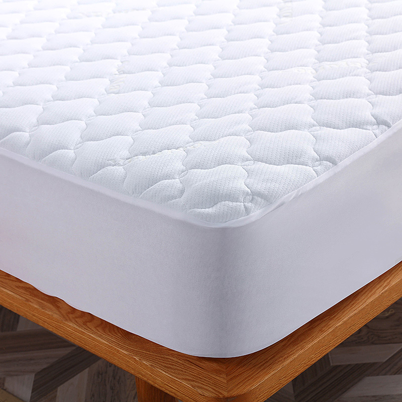 Luxury Soft Coolmax Jacquard Quilted Mattress Pad Fitted
