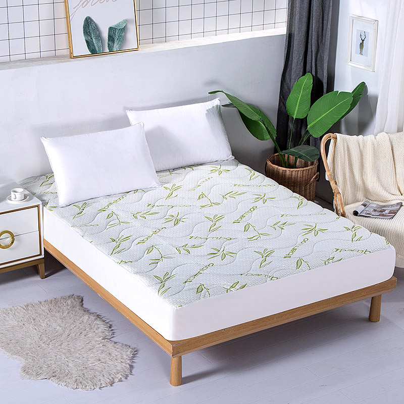 Natural anti bacterial bamboo anti dust mite anti allergy quilted mattress pad cover