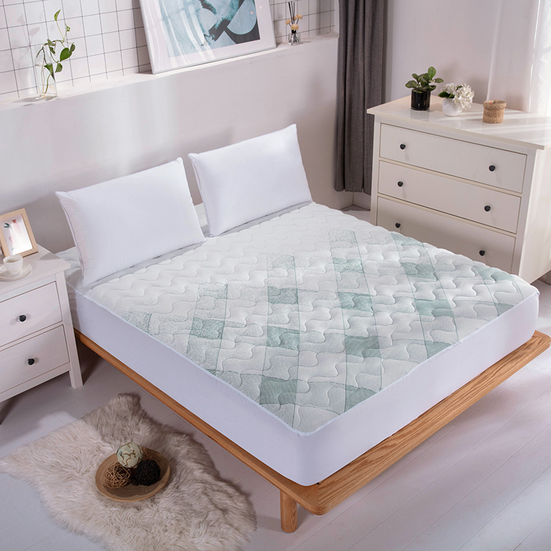 Fixed Competitive Price Quilted Twin Mattress Pad - Ultra soft Breathable Anti-Microbial and Anti -Mite quilted mattress pad – ZengChun Featured Image