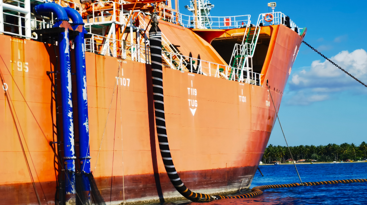 Considered Designing Factors When Floating Flexible Natural Gas Hoses Used in FSRU Devises.