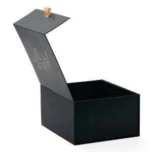 Book Shape Folding gift box with Magnetic Closure Box Gift With Ribbon Custom Logo Printed Foldable Boxes