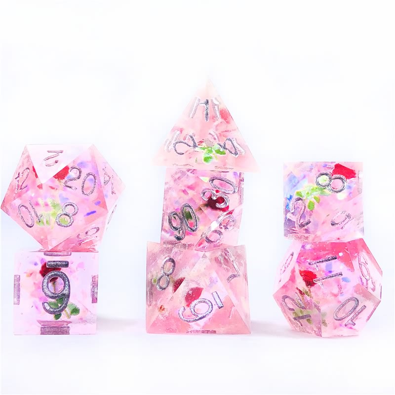 Rose Pointed Dice Set Featured Image