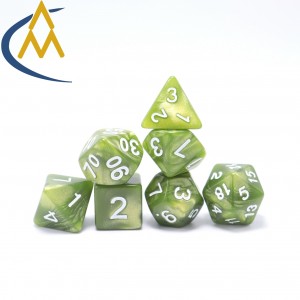Wholesale custom Pearlescent light green dnd mini acrylic casino dice d&d dice polyhedron d6 dice tray