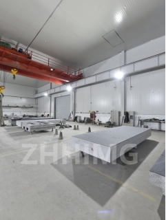 How hard is the granite bed? Can it withstand the high-speed movement and heavy load of semiconductor equipment?