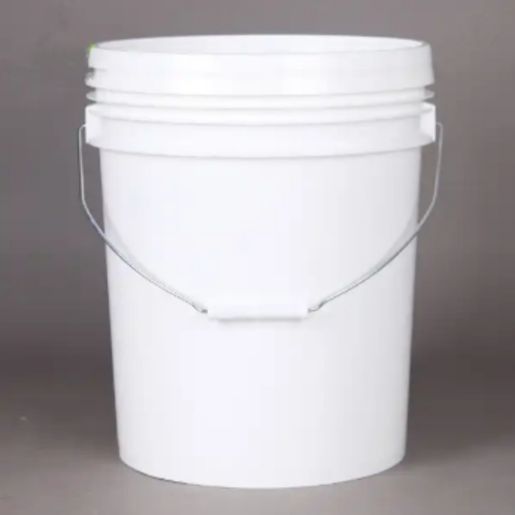 Plastic Buckets Are Multi-purpose & Durable (1)