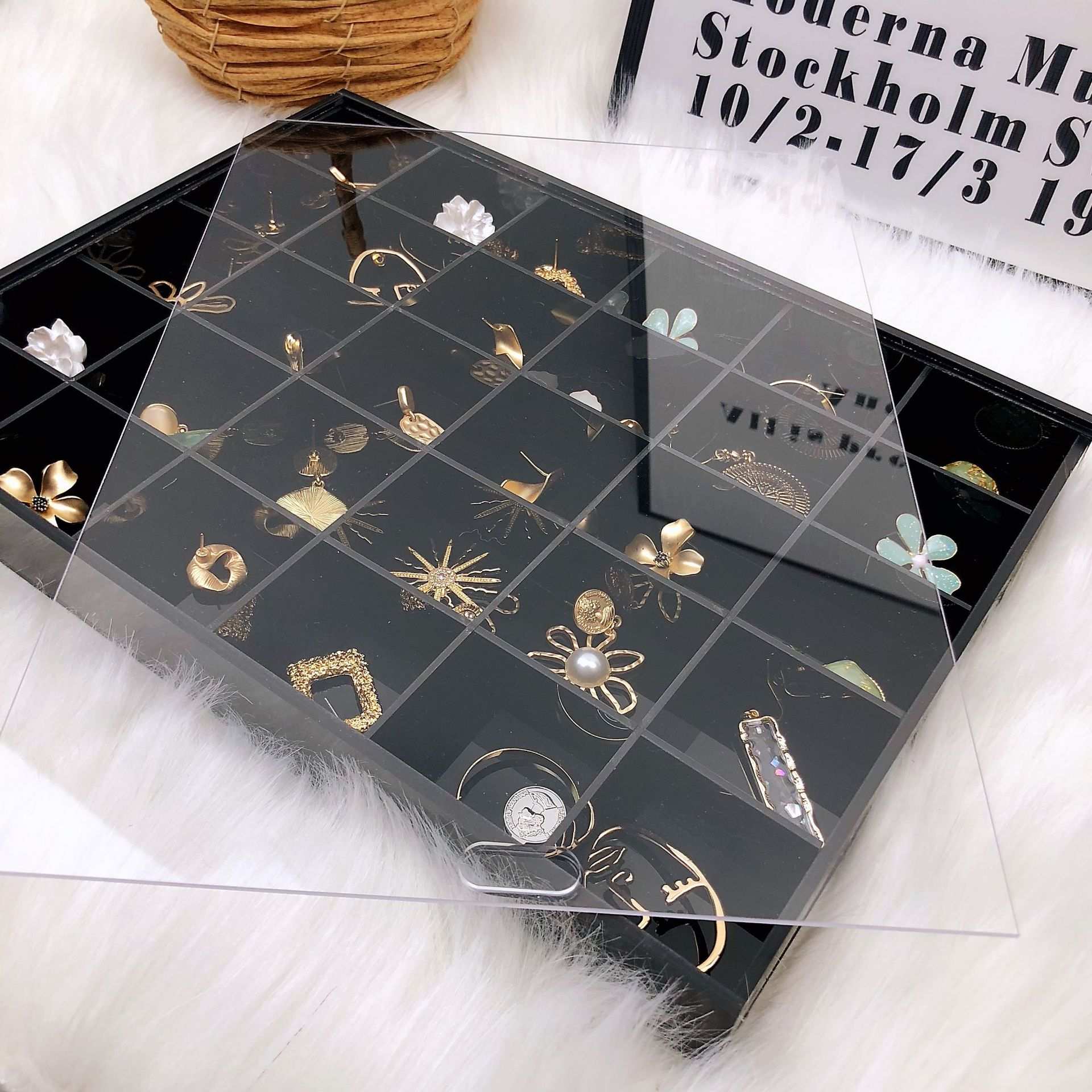 Cheap price Acrylic Rose Box - Custom Clear Acrylic Jewelry/ jewellery makeup Display  Storage Box  – Zhanyu