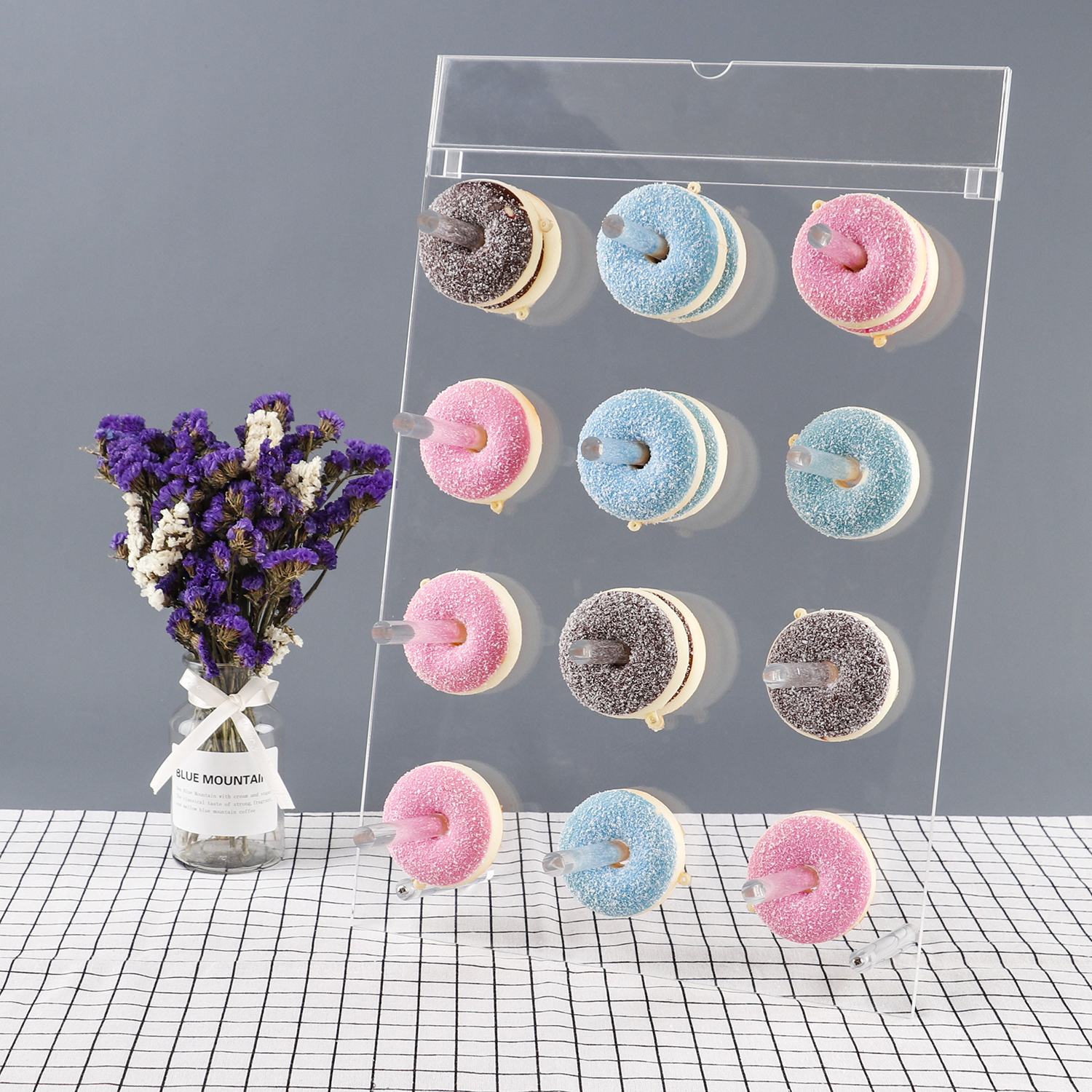 2021 Good Quality Acrylic Magazine Holder - Wedding Perspex Donut Wall Stand – Zhanyu