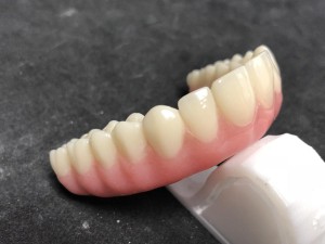 Bahan Dental Cad Cam Milling Pmma Puck Kanggo Dental Lab Dental Resin Acrylic Disc