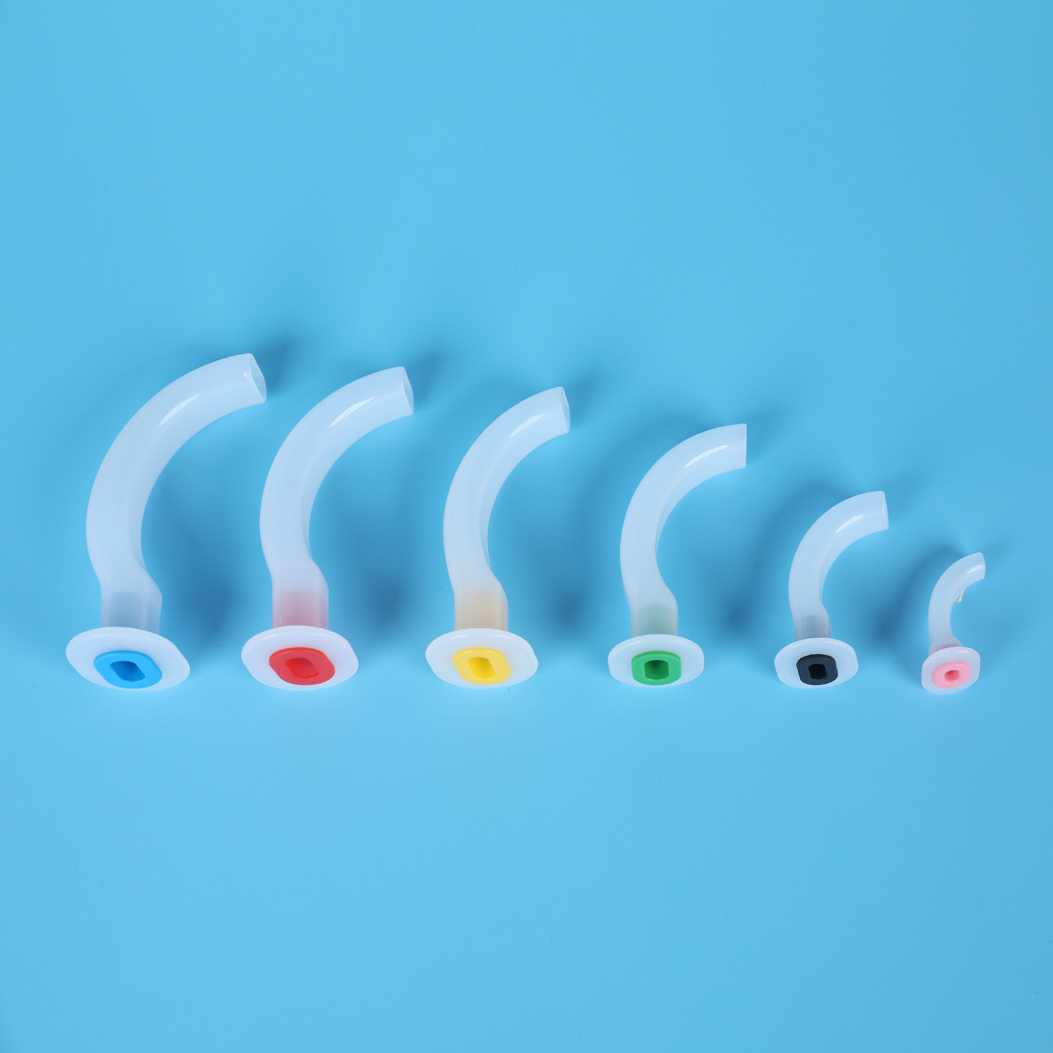 Iċ-Ċina Konsumabbli Mediċi Disposable Oropharyngeal Airway Color-Coded Guedel Pattern Airway