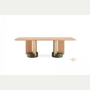 Modernong Solid Wood Dining Table