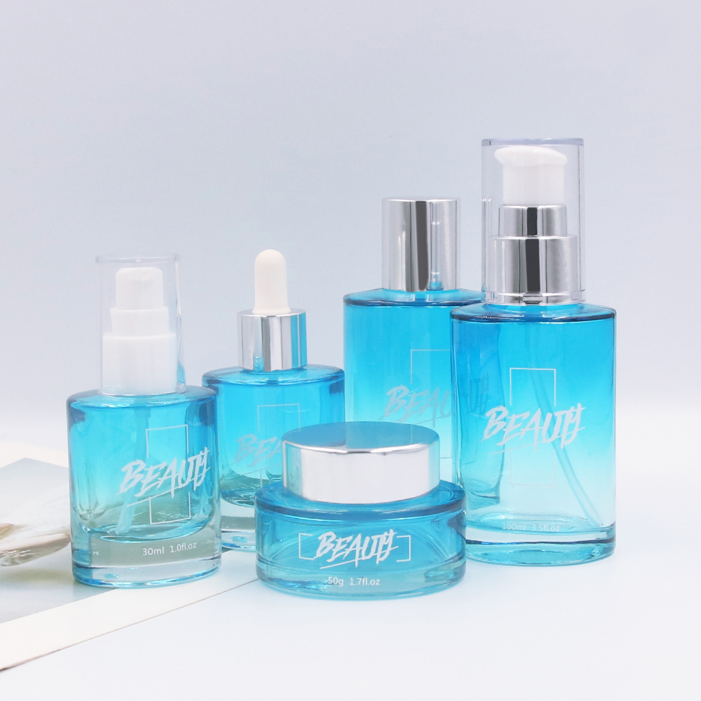 Set di pacchetti cosmetici trasparenti blu