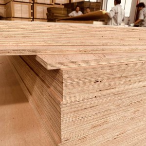 Plywood uisge-dhìonach / Marine Plywood