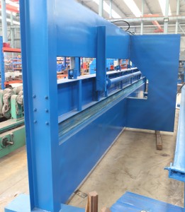 Made in China High Quality Professional 4-6m CNC Plate Roller Sheet Metal Bending Rolling Machine
