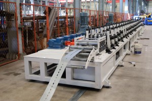 Fully Automatic Solar Photovoltaic Roll Forming Machine