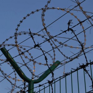 China New Product  Prison Fence Razor Wire - Welded Razor Mesh Fence – ZN