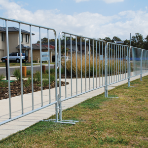 Best Price for Garden Use For 868 Double Wire Mesh Fence - High Quality Crowd Control Barrier and Steel Material BS Standard Hot Galvanized Police Crowd Control Fence – ZN