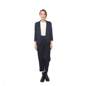 2020 modern Milano stripes three quarter sleeves blazer women wholesale