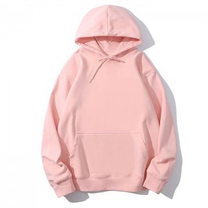 Hooded pullover unleashes your street style