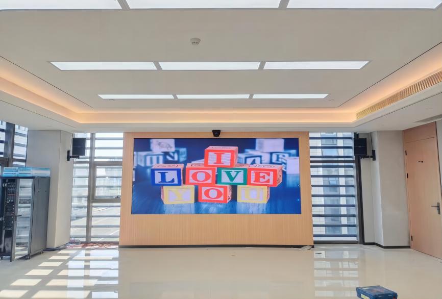 What Are The Reasons That Affect The Life of LED Rental Display?