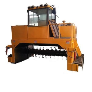 Mobile windrow Crawler Compost Turner For Poultry Animal Waste Bio Organic Fertilizer Processing