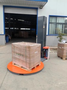 High Speed Rotate Stretch PE Film Pallet Wrapping Machine